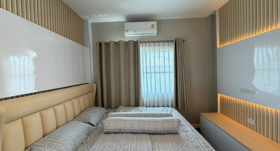 出租 4 卧室 独立屋 在 Phuket Town, 普吉
