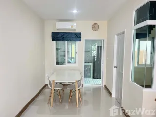 Reihenhaus zur Miete mit 3 Zimmer in Prawet, Bangkok