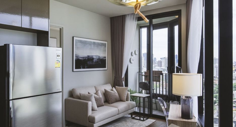 For rent 1 bed condo in Khlong Toei, Bangkok