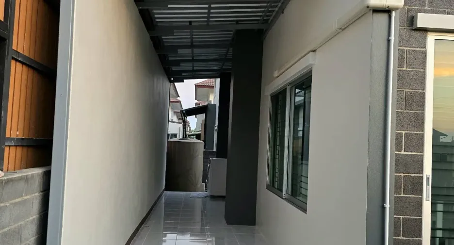 出租 2 卧室 独立屋 在 San Kamphaeng, Chiang Mai