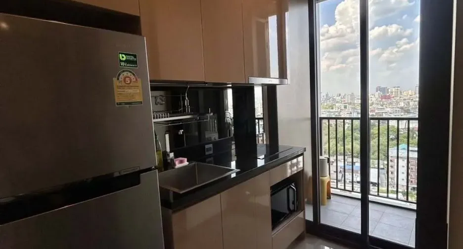 For rent 1 bed condo in Khlong Toei, Bangkok