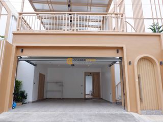 Haus zur Miete und zum Kauf mit 4 Zimmer in Bang Lamung, Chonburi