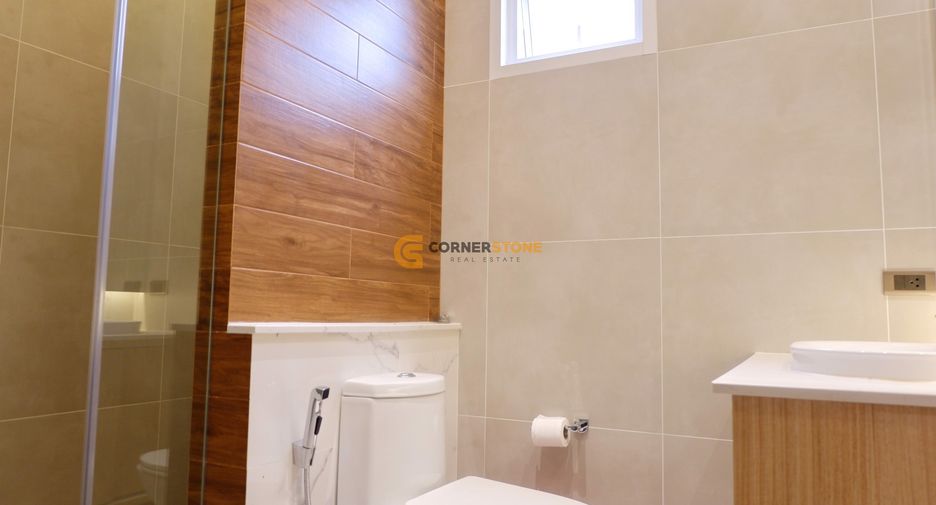 For rent そして for sale 4 ベッドルーム house in Bang Lamung, Chonburi