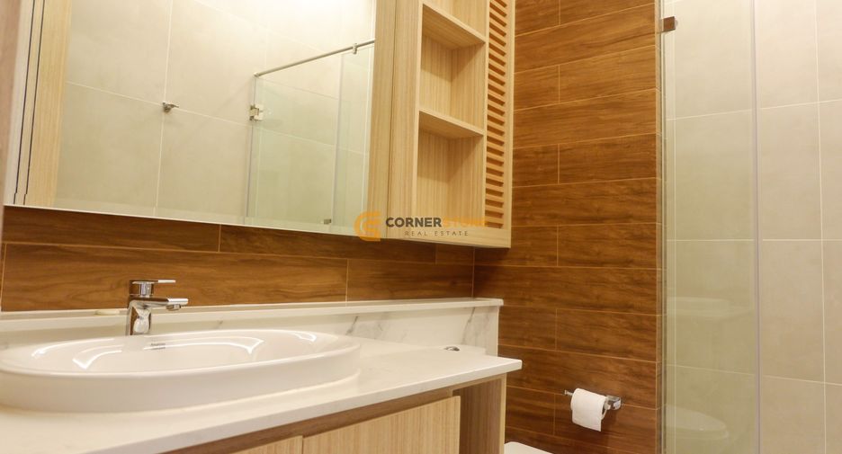 For rent そして for sale 4 ベッドルーム house in Bang Lamung, Chonburi
