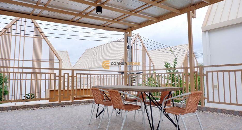 For rent そして for sale 4 ベッドルーム house in Bang Lamung, Chonburi