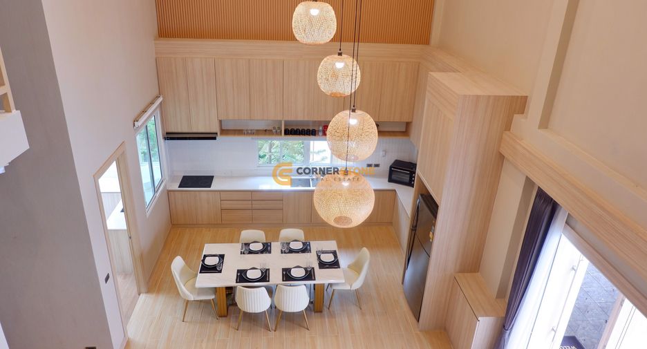 For rent そして for sale 4 ベッドルーム house in Bang Lamung, Chonburi