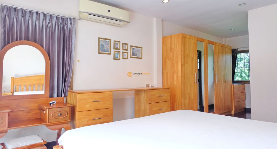 出租 4 卧室 独立屋 在 Sattahip, Chon Buri