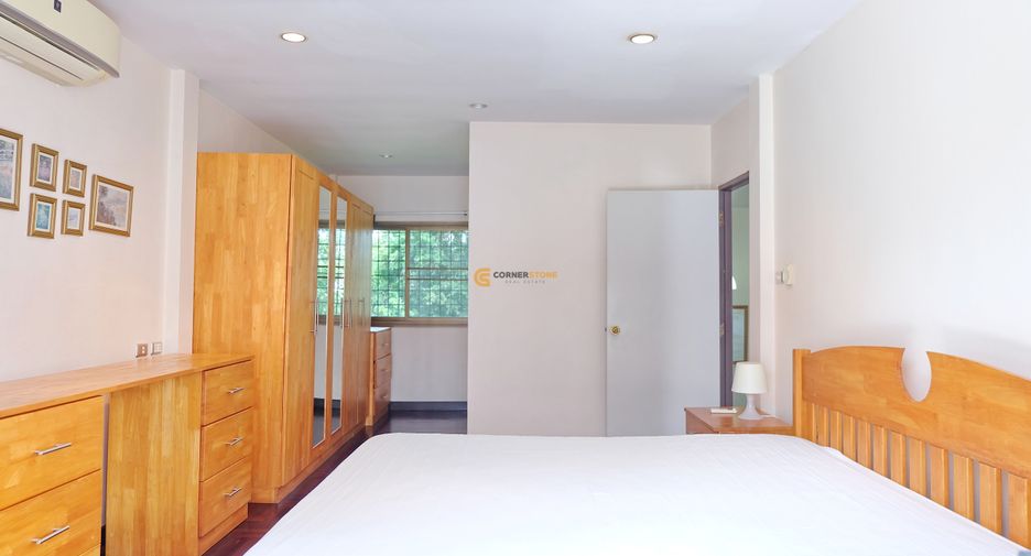 出租 4 卧室 独立屋 在 Sattahip, Chon Buri