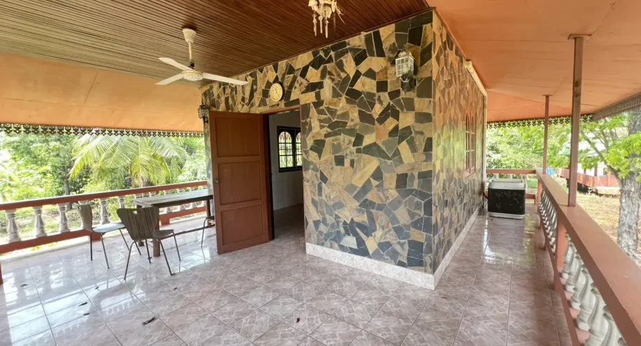 For sale land in Sam Chuk, Suphan Buri