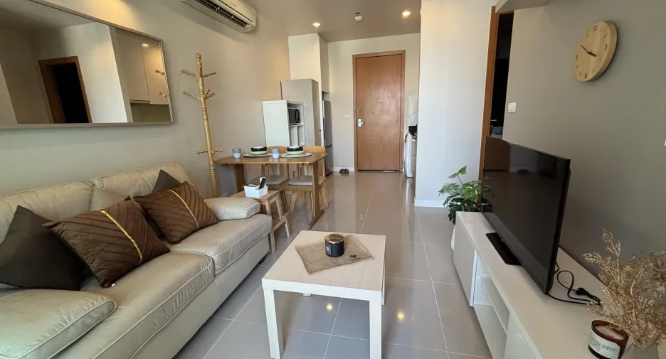For sale and for rent 1 bed condo in Watthana, Bangkok
