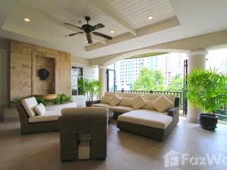 À louer 3 chambres appartement à Khlong Toei, Bangkok