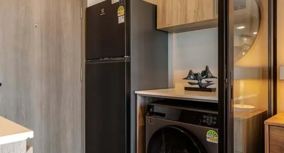 For rent 2 bedrooms condo in Chatuchak, Bangkok