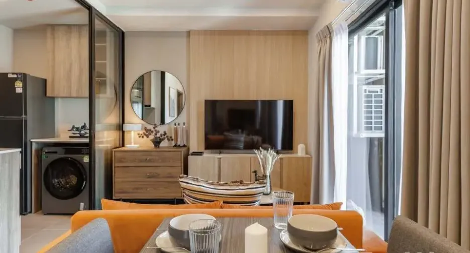 For rent 2 bedrooms condo in Chatuchak, Bangkok