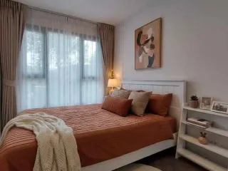 For rent 2 bedrooms condo in Bangkok Noi, Bangkok