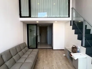 For rent 1 bed condo in Huai Khwang, Bangkok