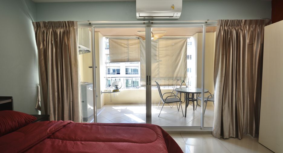 For sale 1 bed condo in Bang Lamung, Chonburi