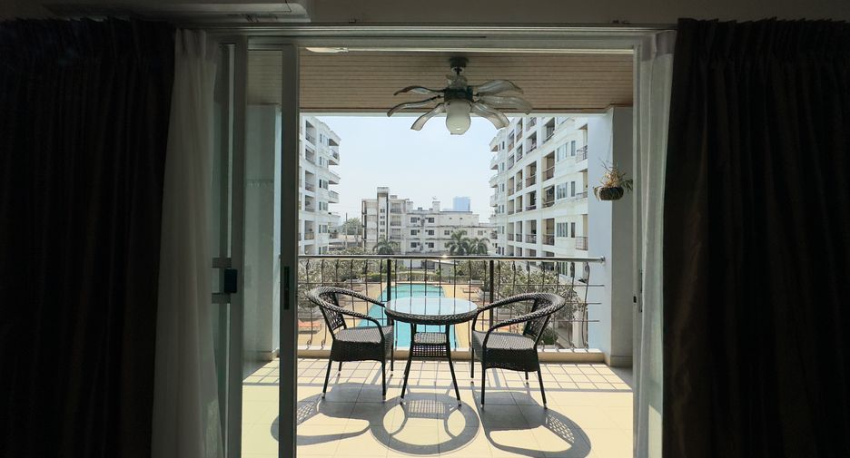 For sale 1 bed condo in Bang Lamung, Chonburi