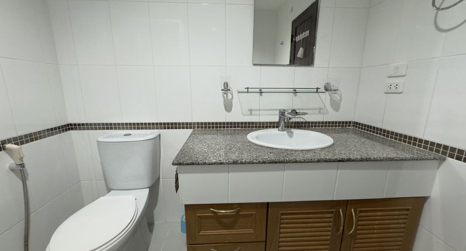 For sale 1 bed condo in Bang Lamung, Chonburi