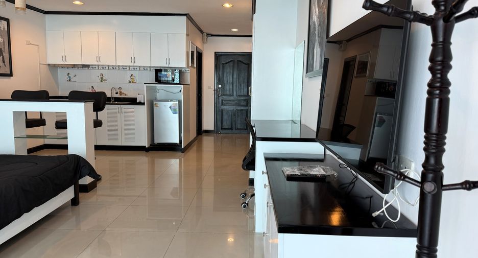For sale 1 bed condo in Bang Lamung, Chonburi