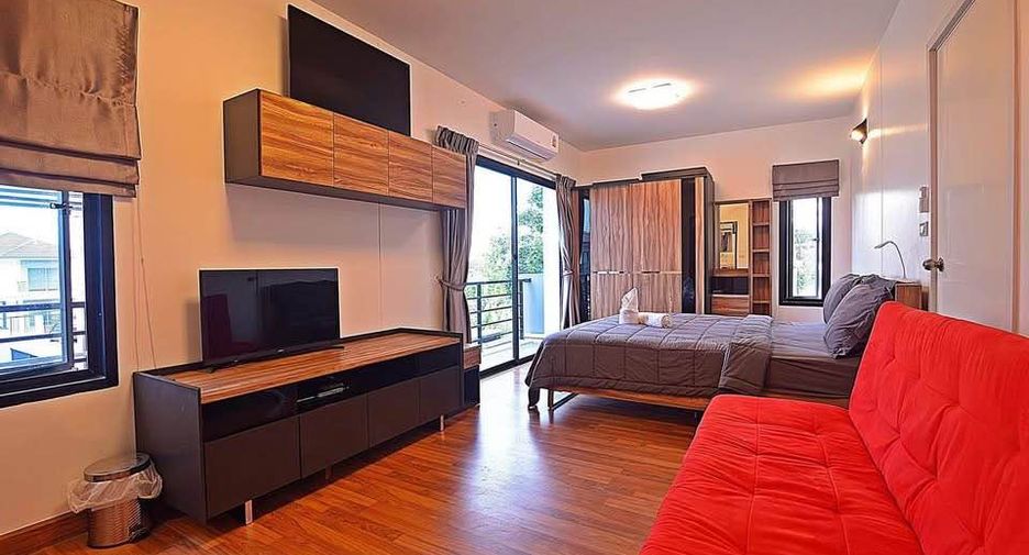 À louer 5 chambres maison à Bang Lamung, Chonburi