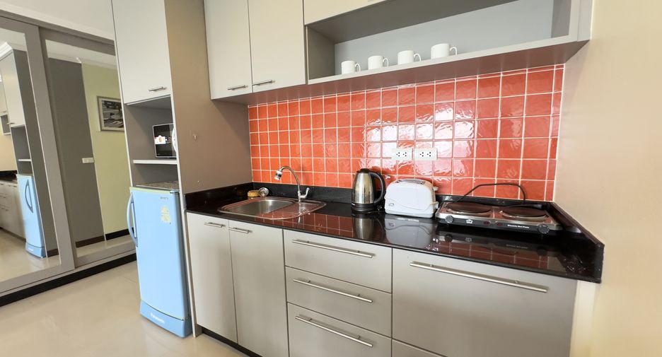 For sale 1 bed condo in Bang Lamung, Chonburi