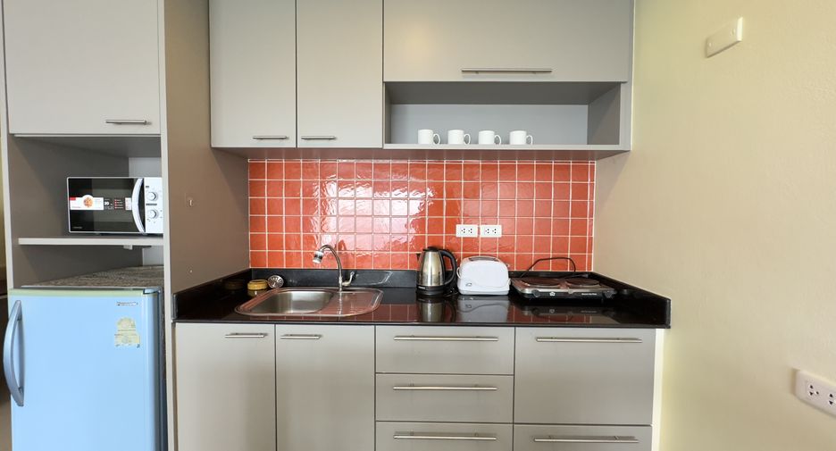 For sale 1 bed condo in Bang Lamung, Chonburi