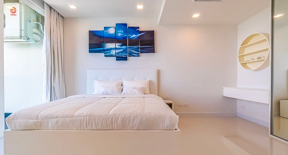 For sale 3 bedrooms condo in Sattahip, Chonburi