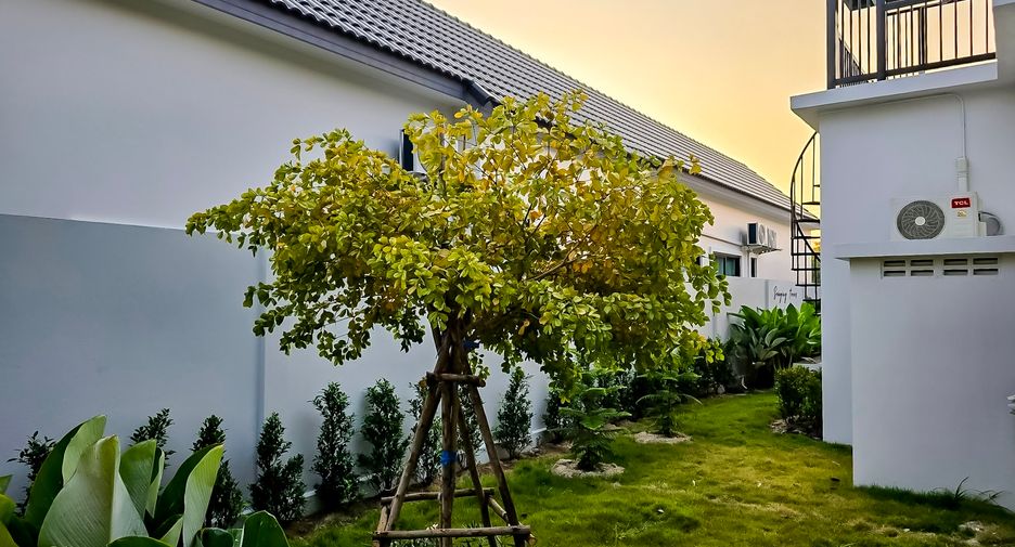 For rent 3 bedrooms house in Bang Lamung, Chonburi