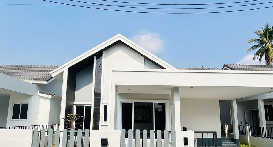 For rent 3 bedrooms house in Bang Lamung, Chonburi