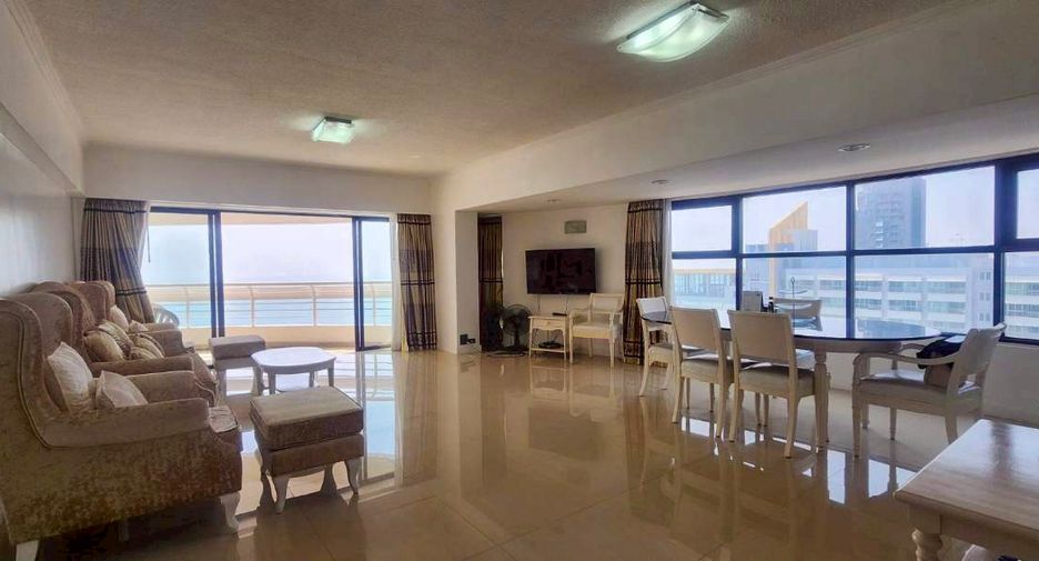 For sale 2 ベッドルーム condo in Bang Lamung, Chonburi