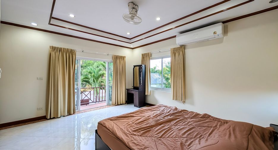 For rent 4 bedrooms house in Bang Lamung, Chonburi