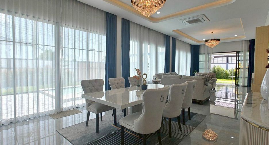 Haus zum Kauf mit 4 Zimmer in Bang Lamung, Chonburi