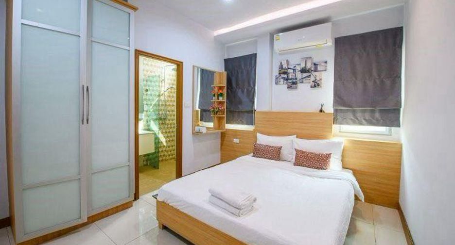 For sale 5 bedrooms house in Bang Lamung, Chonburi