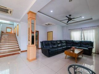 À vendre 5 chambres maison à Bang Lamung, Chonburi
