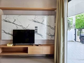 Casa en alquiler de 3 habitaciones en Bang Lamung, Chonburi