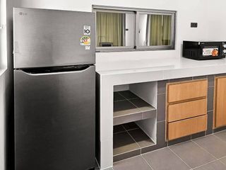 Casa en alquiler de 3 habitaciones en Bang Lamung, Chonburi