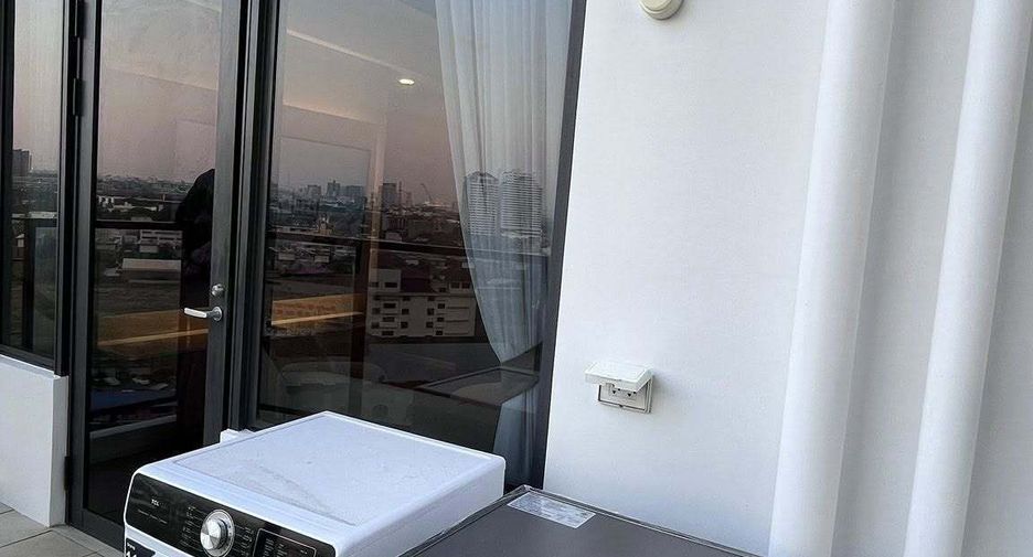 À louer 2 chambres condo à Huai Khwang, Bangkok