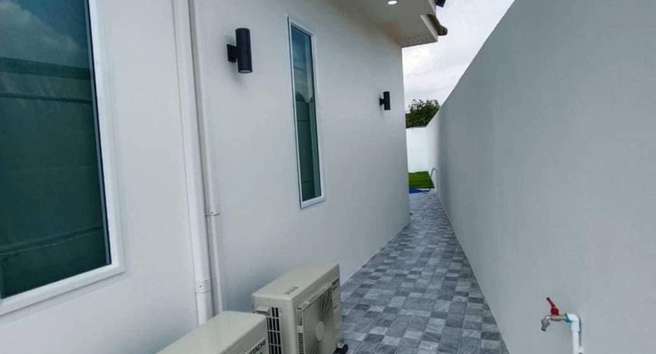 Haus zur Miete mit 3 Zimmer in Bang Lamung, Chonburi