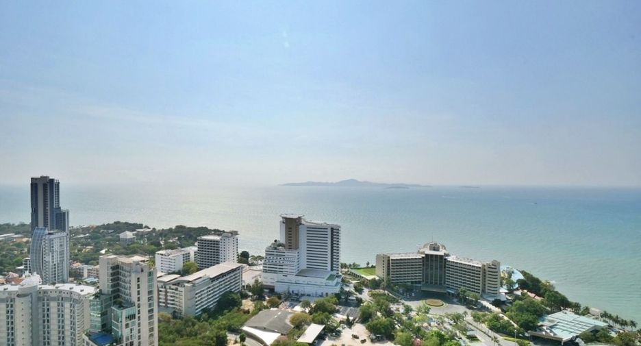 For sale and for rent 3 bedrooms condo in Bang Lamung, Chonburi