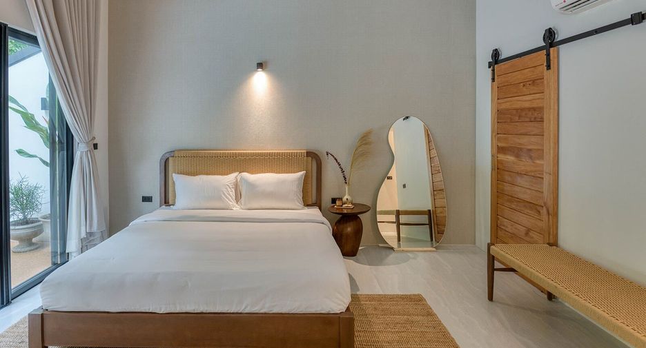 For sale 4 bedrooms villa in Ko Pha-ngan, Surat Thani