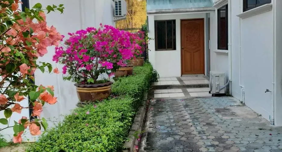 For sale 3 bedrooms house in Sattahip, Chonburi