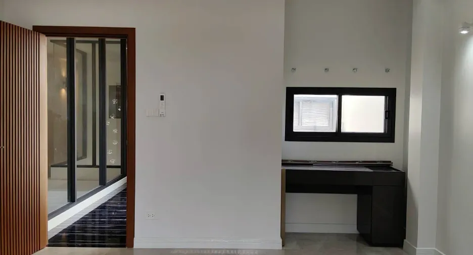For sale 3 bedrooms house in Mueang Chiang Mai, Chiang Mai