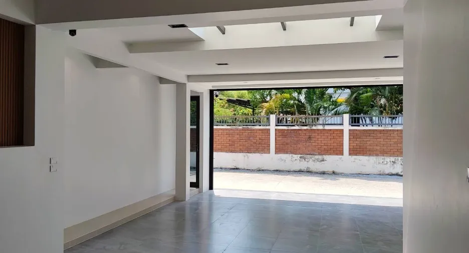 For sale 3 bedrooms house in Mueang Chiang Mai, Chiang Mai