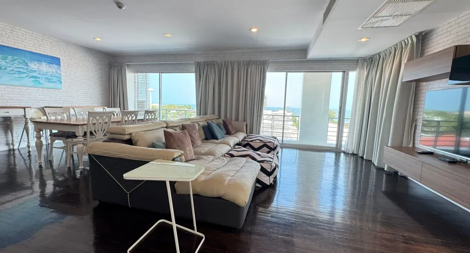 For sale 3 bedrooms condo in Hua Hin, Prachuap Khiri Khan