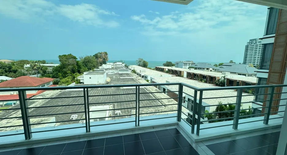 For sale 3 bedrooms condo in Hua Hin, Prachuap Khiri Khan