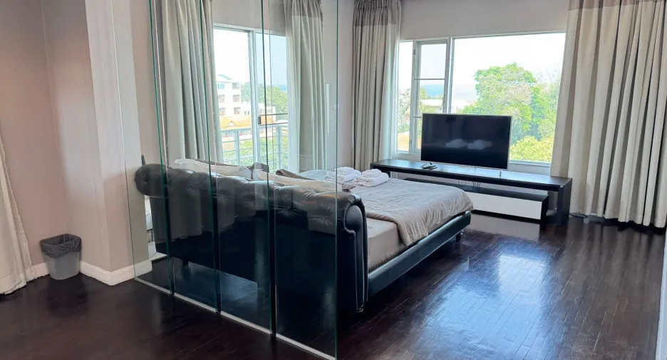 For sale 3 bedrooms condo in Hua Hin, Prachuap Khiri Khan