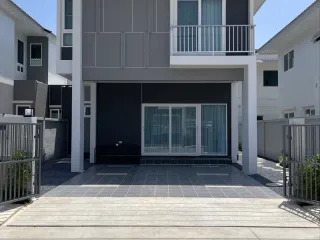 For rent 3 bedrooms house in Mueang Phuket, Phuket