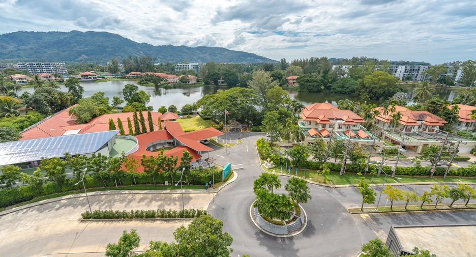 For rent 2 bedrooms condo in Thalang, Phuket