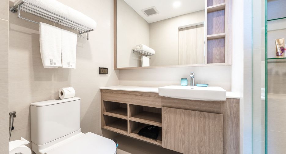 For rent 2 bedrooms condo in Thalang, Phuket