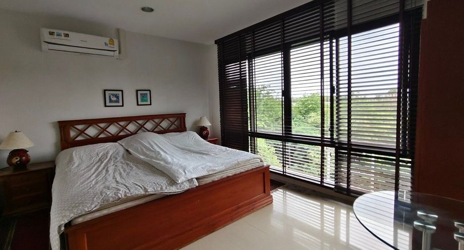 For rent 4 bedrooms condo in Pran Buri, Prachuap Khiri Khan